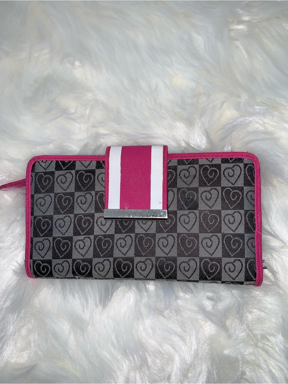 Heart-Print Zip Wallet with PinkTrim Strap